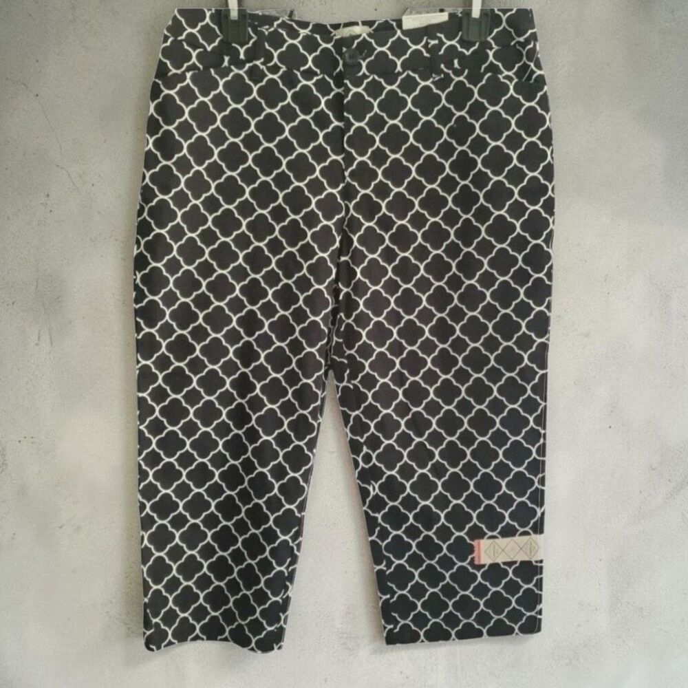 St Johns Bay Crop Pants Women 10 Slender Classic Fit Black White Bold Minimalist